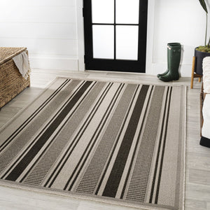 HomeRoots 5' Versatile Black and Beige Striped Indoor-Outdoor Area Rug for Stylish Living Spaces & Durability 702882