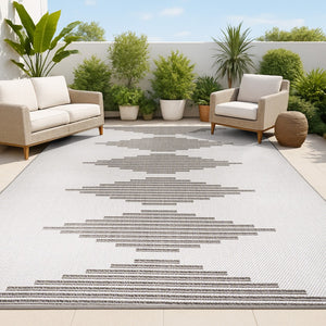 HomeRoots 5' Modern Light Gray and Black Striped Area Rug for Indoor/Outdoor Use - Durable & Versatile Design 702898