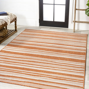 HomeRoots 5' Orange and Cream Striped Area Rug - Versatile Indoor/Outdoor Decor for Any Space, Durable Design 702904