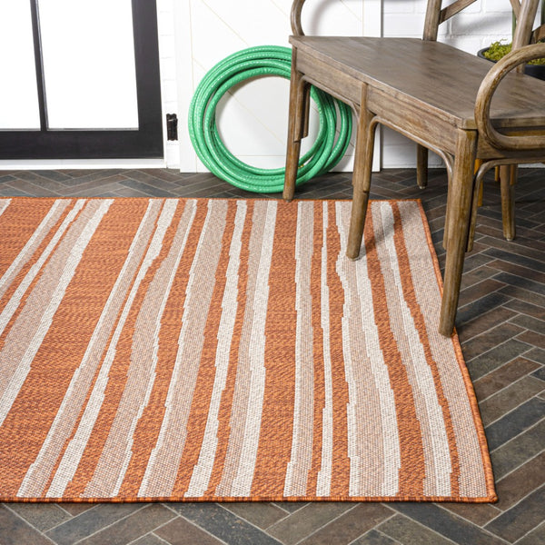HomeRoots 5' Orange and Cream Striped Area Rug - Versatile Indoor/Outdoor Decor for Any Space, Durable Design 702904