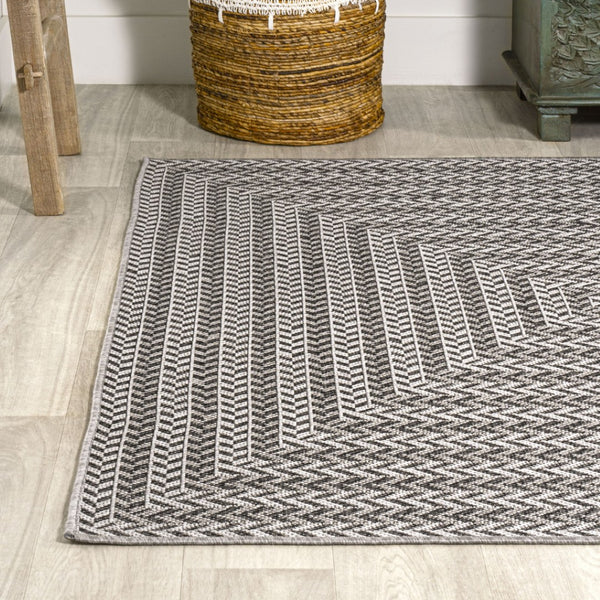 HomeRoots 5' X 8' Black and Light Gray Striped Area Rug - Stylish, Durable, Indoor-Outdoor Versatility for Any Space 702913