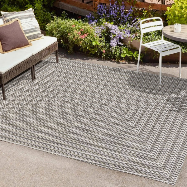 HomeRoots 8' Stylish Black and Light Gray Striped Area Rug - Durable, Versatile Indoor/Outdoor Decor, Easy Care 702914