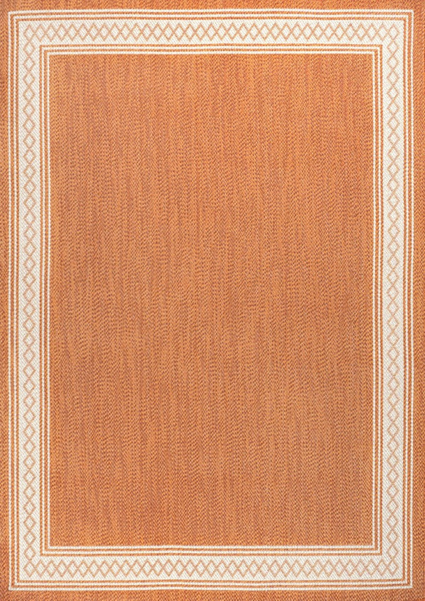 HomeRoots 5' Orange and Cream Indoor Outdoor Area Rug - Durable, Stylish, Low Maintenance for Any Space! 702931