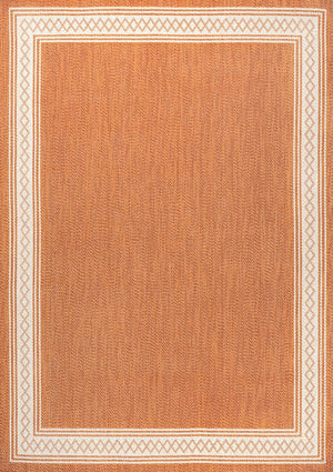 HomeRoots 5' Orange and Cream Indoor Outdoor Area Rug - Durable, Stylish, Low Maintenance for Any Space! 702931