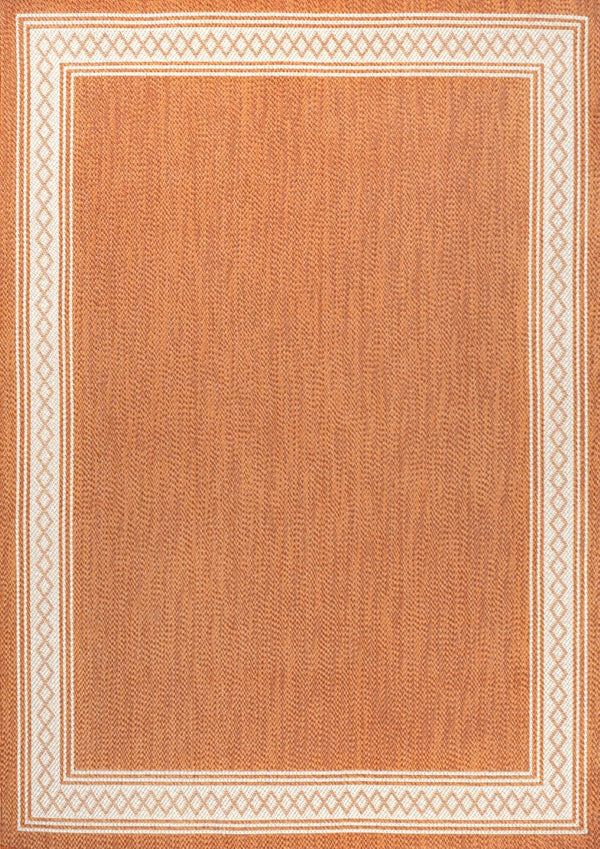 HomeRoots 5' Orange and Cream Indoor Outdoor Area Rug - Durable, Stylish, Low Maintenance for Any Space! 702931