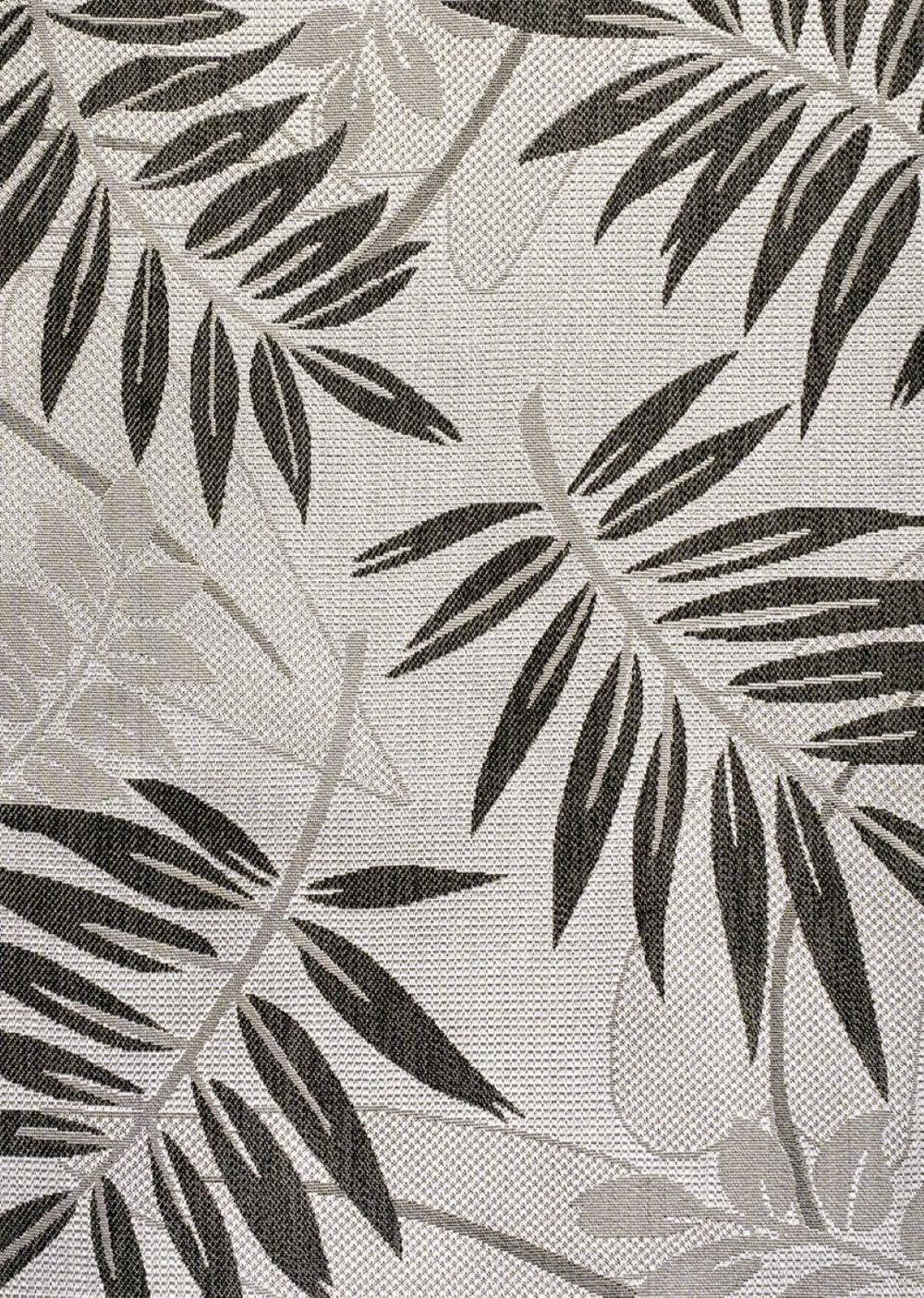 HomeRoots 5' Gray and Black Floral Indoor Outdoor Area Rug – Durable, Stylish, Easy-Care for Any Space 702940