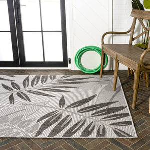 HomeRoots 5' Gray and Black Floral Indoor Outdoor Area Rug – Durable, Stylish, Easy-Care for Any Space 702940