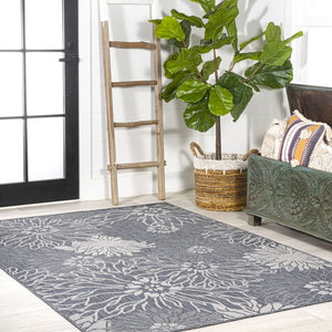 HomeRoots 5' X 8' Navy Blue and Gray Floral Area Rug – Elegant Indoor/Outdoor Design, Durable & Easy Care! 702943