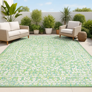 HomeRoots 8' X 10' Cream and Green Medallion Indoor-Outdoor Area Rug - Durable, Stylish, Low-Maintenance Décor 702988