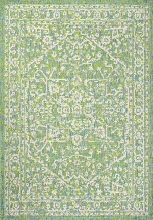 HomeRoots 8' X 10' Cream and Green Medallion Indoor-Outdoor Area Rug - Durable, Stylish, Low-Maintenance Décor 702988