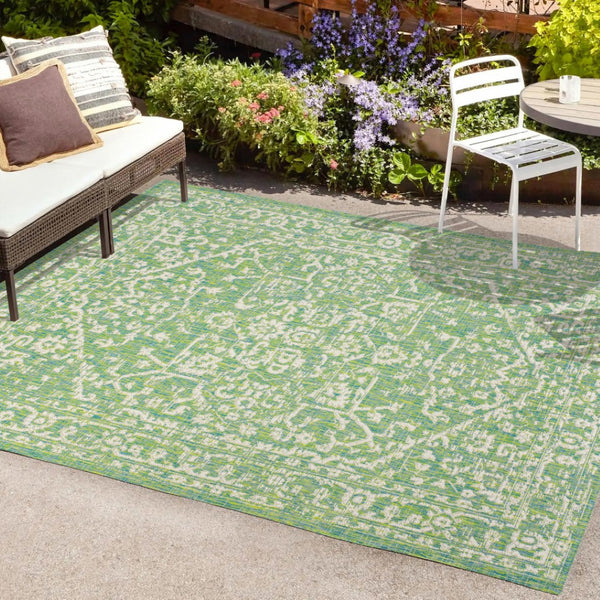 HomeRoots 9' X 12' Cream and Green Medallion Area Rug – Timeless Design for Indoor & Outdoor Elegance 702989