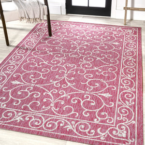 HomeRoots 8' X 10' Fuchsia and Light Gray Medallion Rug - Stylish, Weather-Resistant for Indoor & Outdoor Use! 703013