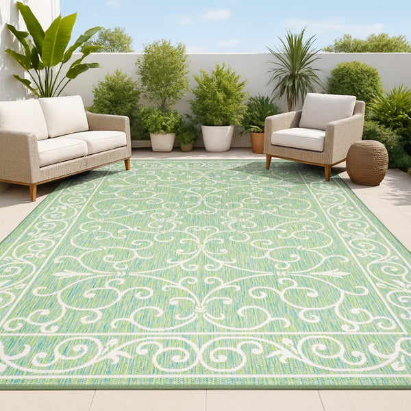 HomeRoots 5' Green and Ivory Medallion Area Rug - Durable Indoor/Outdoor Design for Timeless Elegance and Style 703017