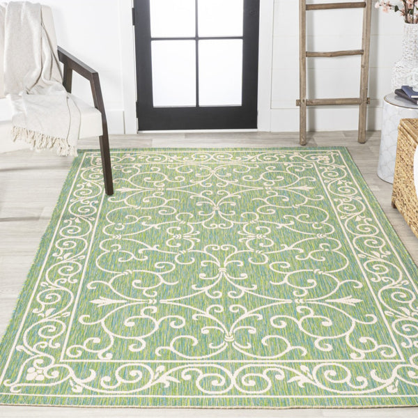 HomeRoots 9' Medallion Indoor Outdoor Area Rug in Green and Ivory – Stylish, Durable, Easy Care for All Spaces 703019