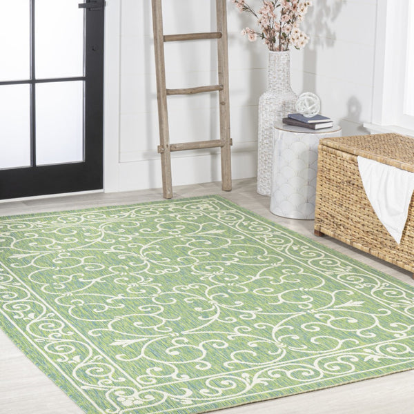 HomeRoots 9' Medallion Indoor Outdoor Area Rug in Green and Ivory – Stylish, Durable, Easy Care for All Spaces 703019