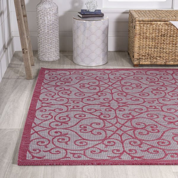 HomeRoots 5' Light Gray and Fuchsia Geometric Area Rug - Stylish, Durable, Indoor/Outdoor, Easy-Care Design 703032