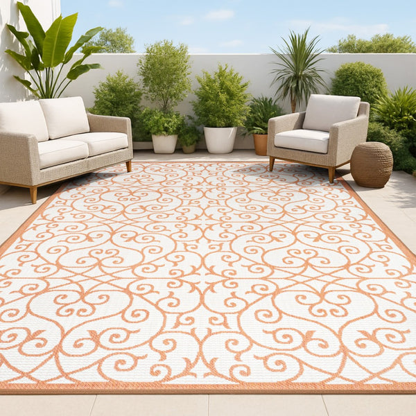 HomeRoots 5' Cream and Orange Geometric Area Rug - Durable Indoor/Outdoor Design for Modern Spaces, Versatile! 703042