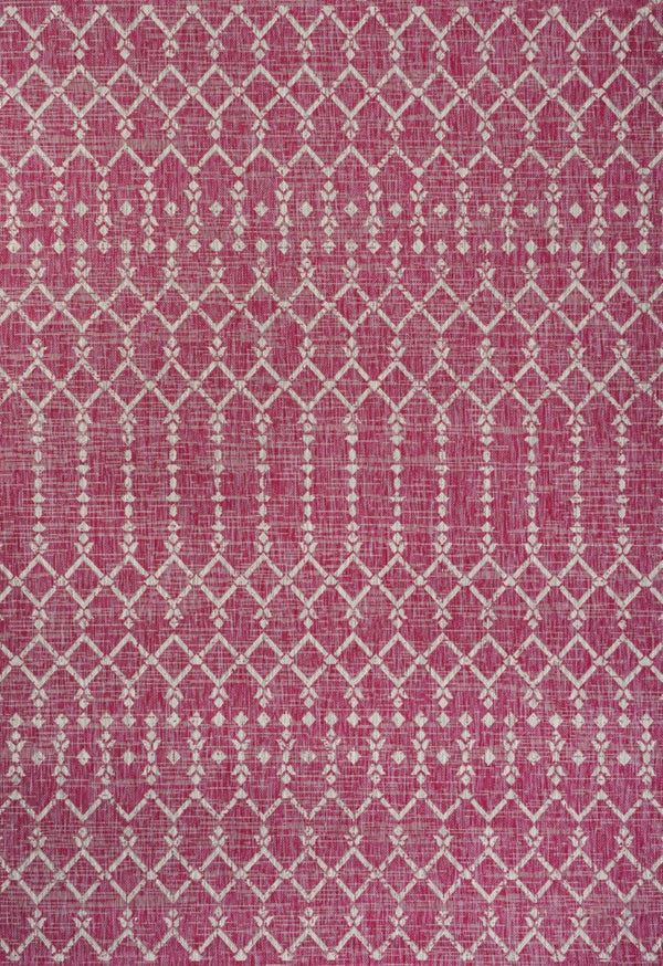 HomeRoots 5' Vibrant Fuchsia & Light Gray Trellis Indoor-Outdoor Area Rug for Stylish Spaces & Durability 703062