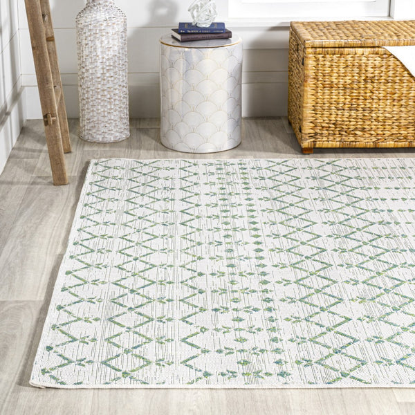 HomeRoots 9' X 12' Green and Ivory Trellis Rug - Versatile Indoor/Outdoor Design, Durable & Easy to Clean! 703069