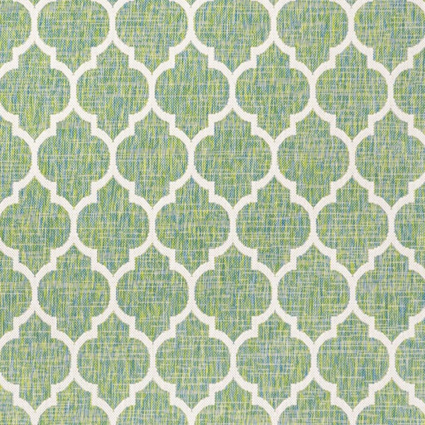 HomeRoots 5' Geometric Cream and Green Area Rug - Stylish, All-Weather Durable for Indoor/Outdoor Spaces 703082