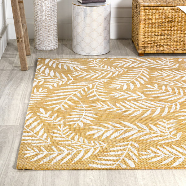 HomeRoots 8' X 10' Cheerful Yellow and Cream Floral Area Rug – Stylish Indoor/Outdoor Décor for Any Space! 703113