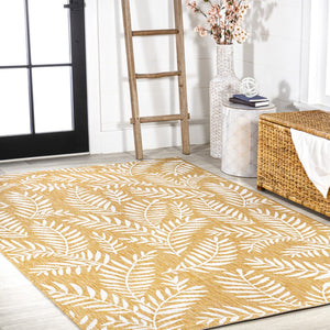 HomeRoots 8' X 10' Cheerful Yellow and Cream Floral Area Rug – Stylish Indoor/Outdoor Décor for Any Space! 703113