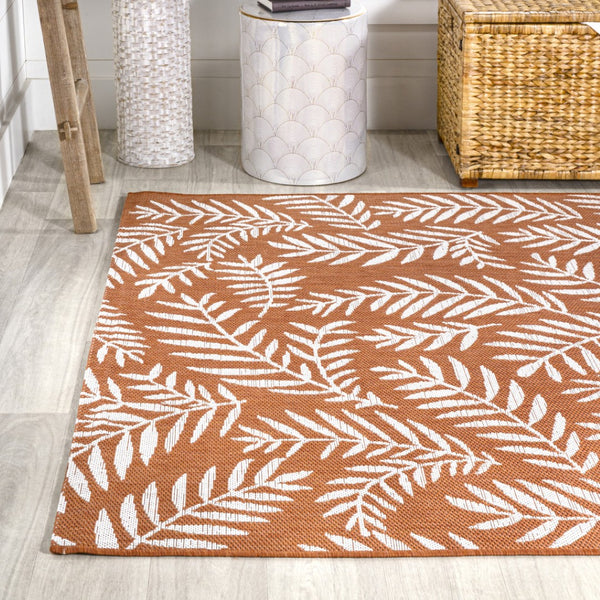 HomeRoots 5' Vibrant Orange and Cream Floral Indoor-Outdoor Area Rug – Durable, Stylish, Easy-Care Design! 703117
