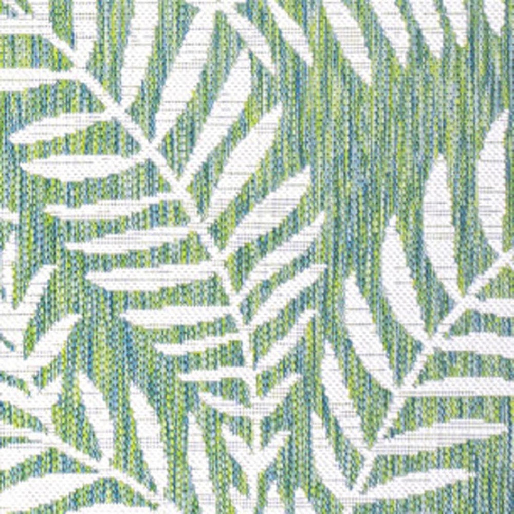 HomeRoots 9' Cream and Green Floral Area Rug - Durable Indoor/Outdoor Elegance for Your Living Spaces 703129