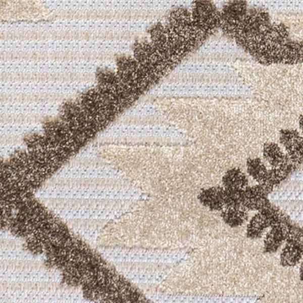 HomeRoots 8' X 10' Brown and Ivory Moroccan Area Rug - Durable Indoor/Outdoor Design with Elegant Quatrefoil Pattern 703331