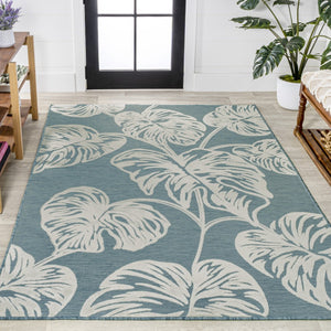 HomeRoots 5' Blue and Ivory Floral Area Rug - Elegant Indoor/Outdoor Design with High-Low Pile Texture 703345
