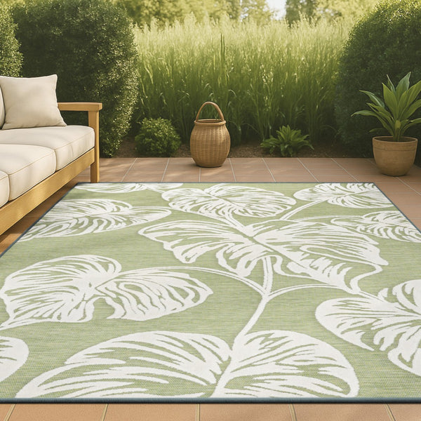 HomeRoots 5' Elegant Light Green & Ivory Floral Area Rug - Versatile Indoor/Outdoor Style for Any Space 703350