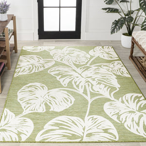 HomeRoots 5' Elegant Light Green & Ivory Floral Area Rug - Versatile Indoor/Outdoor Style for Any Space 703350
