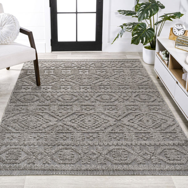 HomeRoots 8' X 10' Dark Gray and Ivory Moroccan Area Rug - Stylish Indoor/Outdoor Accent for Any Space 703389