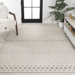HomeRoots 5' X 8' Cream and Gray Trellis Indoor-Outdoor Area Rug: Stylish, Durable, Easy Care for Any Space! 703392