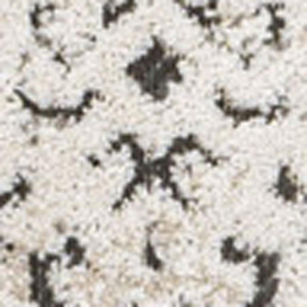 HomeRoots 5' Abstract Area Rug in Cream Beige & Dark Gray - Stylish Indoor/Outdoor Design for Modern Spaces 703401