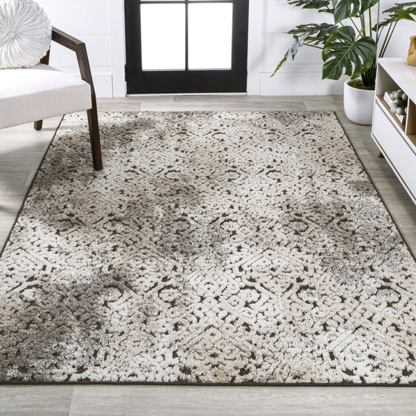 HomeRoots 5' Abstract Area Rug in Cream Beige & Dark Gray - Stylish Indoor/Outdoor Design for Modern Spaces 703401