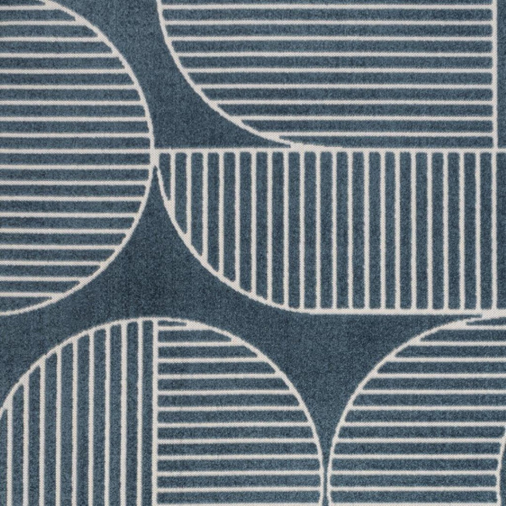 HomeRoots 8' X 10' Navy Blue and Cream Striped Indoor-Outdoor Area Rug for Timeless Style and Durability 703422