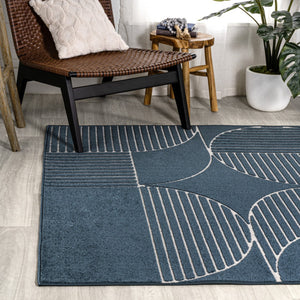HomeRoots 8' X 10' Navy Blue and Cream Striped Indoor-Outdoor Area Rug for Timeless Style and Durability 703422
