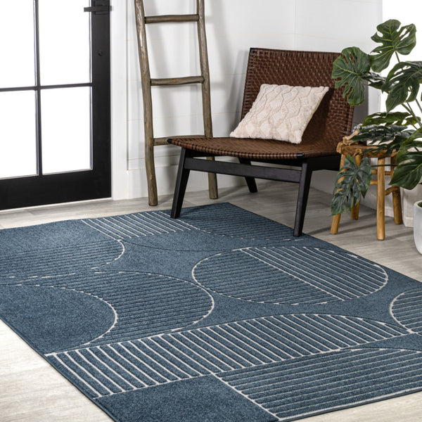 HomeRoots 8' X 10' Navy Blue and Cream Striped Indoor-Outdoor Area Rug for Timeless Style and Durability 703422
