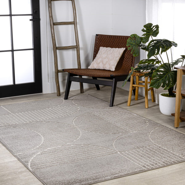HomeRoots 8' Gray and Cream Striped Area Rug - Durable Indoor/Outdoor Comfort for Stylish Living Spaces & Patios 703423