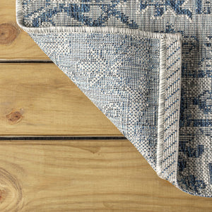 HomeRoots 6' Contemporary Navy Blue & Gray Square Medallion Rug for Indoor/Outdoor Spaces - Stylish & Durable 703430