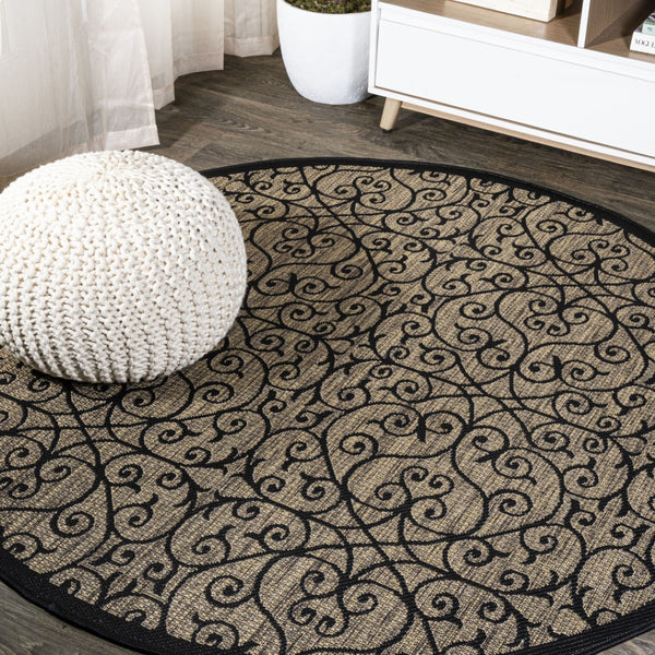 HomeRoots 8' Black And Khaki Geometric Round Area Rug - Stylish, Durable, Versatile for Indoor & Outdoor Use 703439
