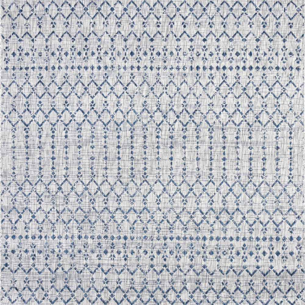 HomeRoots 8' Light Gray & Navy Blue Square Trellis Rug - Stylish Indoor/Outdoor Design, Durable & Easy Care! 703450