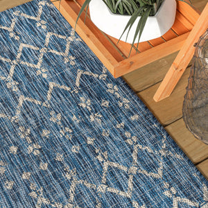 HomeRoots 8' Navy Blue and Light Gray Square Trellis Area Rug - Stylish Indoor/Outdoor Design with Durability 703460