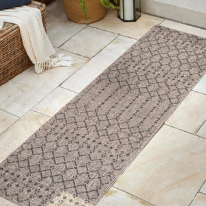 HomeRoots 20' Natural and Black Trellis Runner Rug - Stylish Indoor/Outdoor Accent for Hallways & Patios 703464