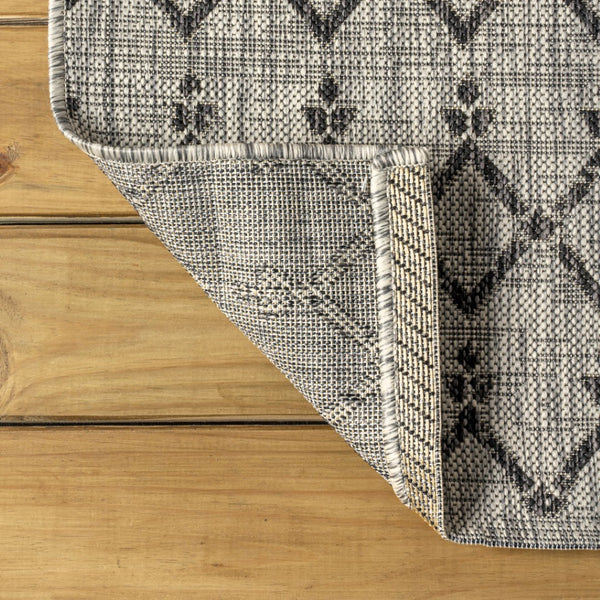 HomeRoots 9' Light Gray and Black Square Trellis Rug - Stylish, Durable, Weather-Resistant for Indoor/Outdoor Use 703482