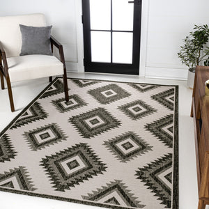 HomeRoots 5' X 8' Elegant Black and Cream Moroccan Area Rug - Durable, Indoor/Outdoor, Low-Maintenance Style 703542