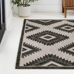 HomeRoots 5' X 8' Elegant Black and Cream Moroccan Area Rug - Durable, Indoor/Outdoor, Low-Maintenance Style 703542