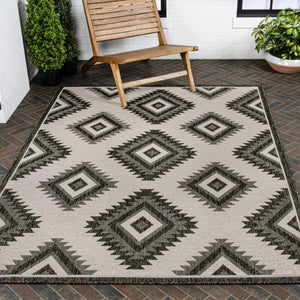 HomeRoots 5' X 8' Elegant Black and Cream Moroccan Area Rug - Durable, Indoor/Outdoor, Low-Maintenance Style 703542