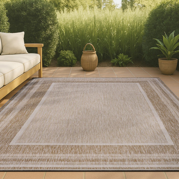 HomeRoots 8' X 10' Beige and Cream Area Rug - Durable Indoor/Outdoor Design for Modern Living Spaces & Patios 703559